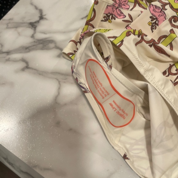 Tory Burch new this season one piece NWT - Picture 12 of 15